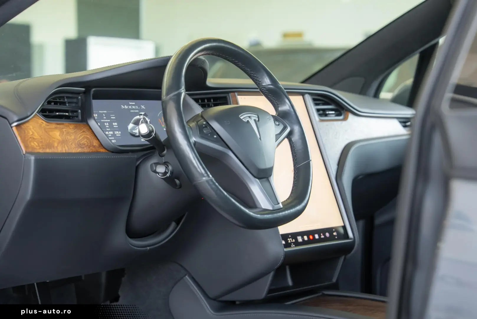 Tesla Model X Long Range
