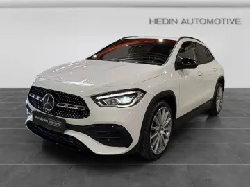 MERCEDES-BENZ GLA 200 AMG NIGHT KAM