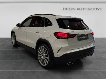 MERCEDES-BENZ GLA 200 AMG NIGHT KAM