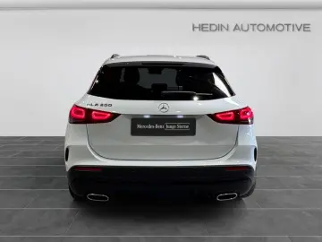 MERCEDES-BENZ GLA 200 AMG NIGHT KAM