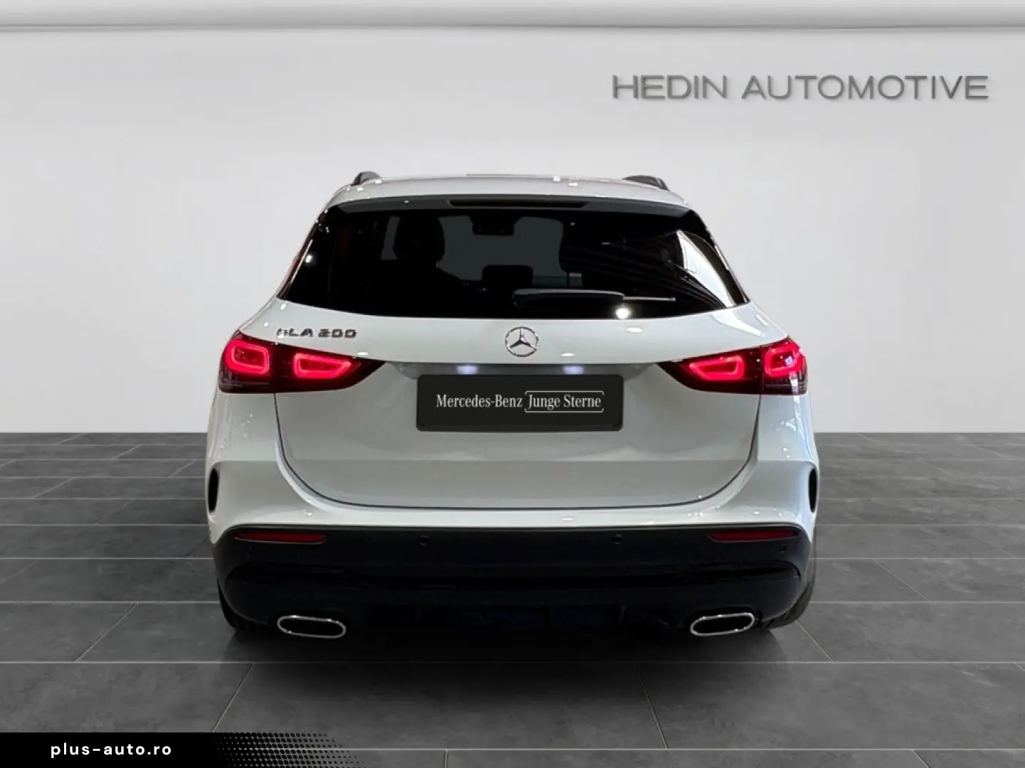 MERCEDES-BENZ GLA 200 AMG NIGHT KAM