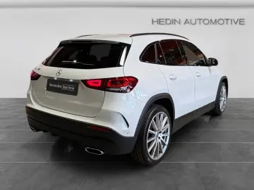 MERCEDES-BENZ GLA 200 AMG NIGHT KAM