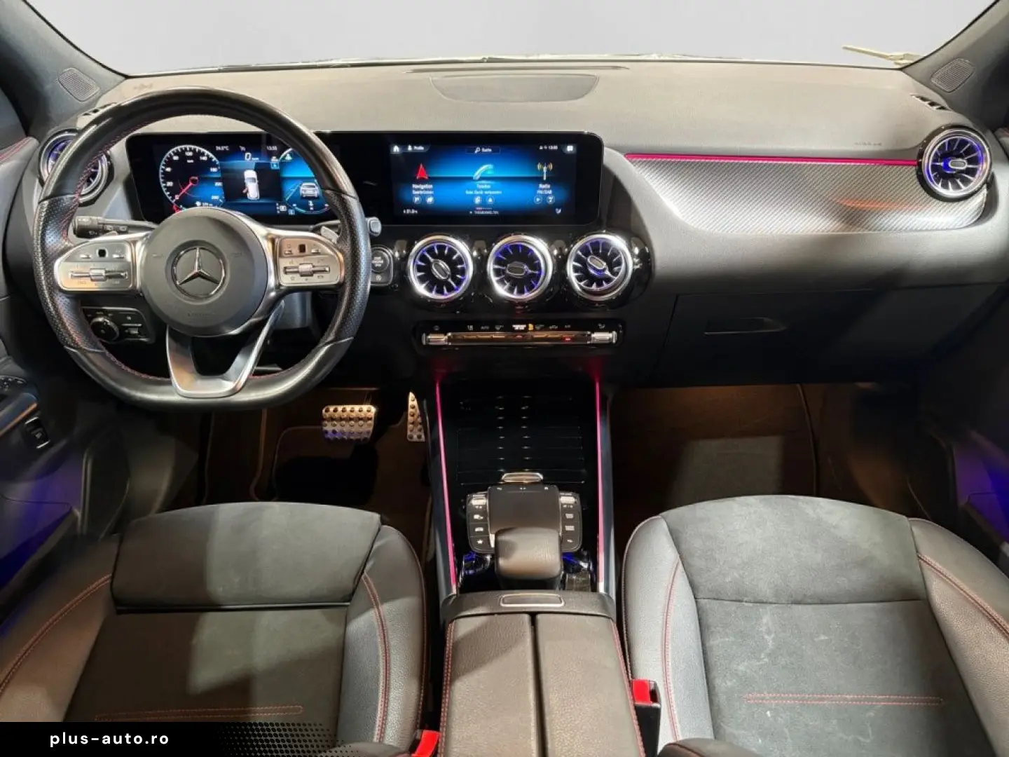MERCEDES-BENZ GLA 200 AMG NIGHT KAM