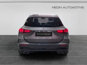 MERCEDES-BENZ GLA 200 AMG LED NIGHT AHK KAM