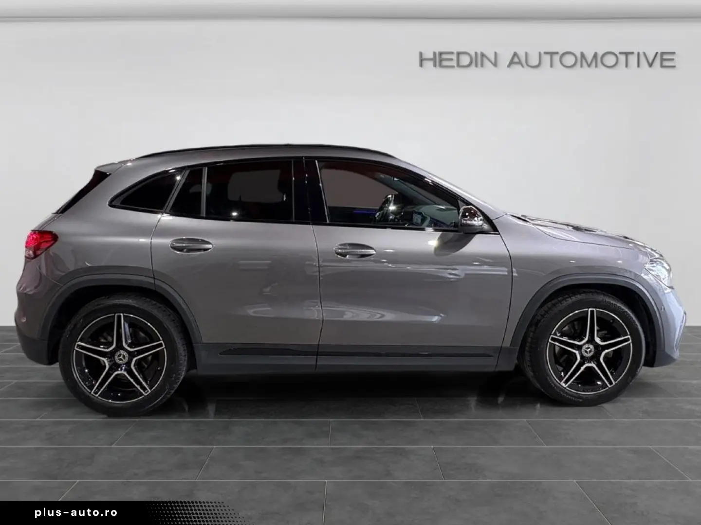 MERCEDES-BENZ GLA 200 AMG LED NIGHT AHK KAM