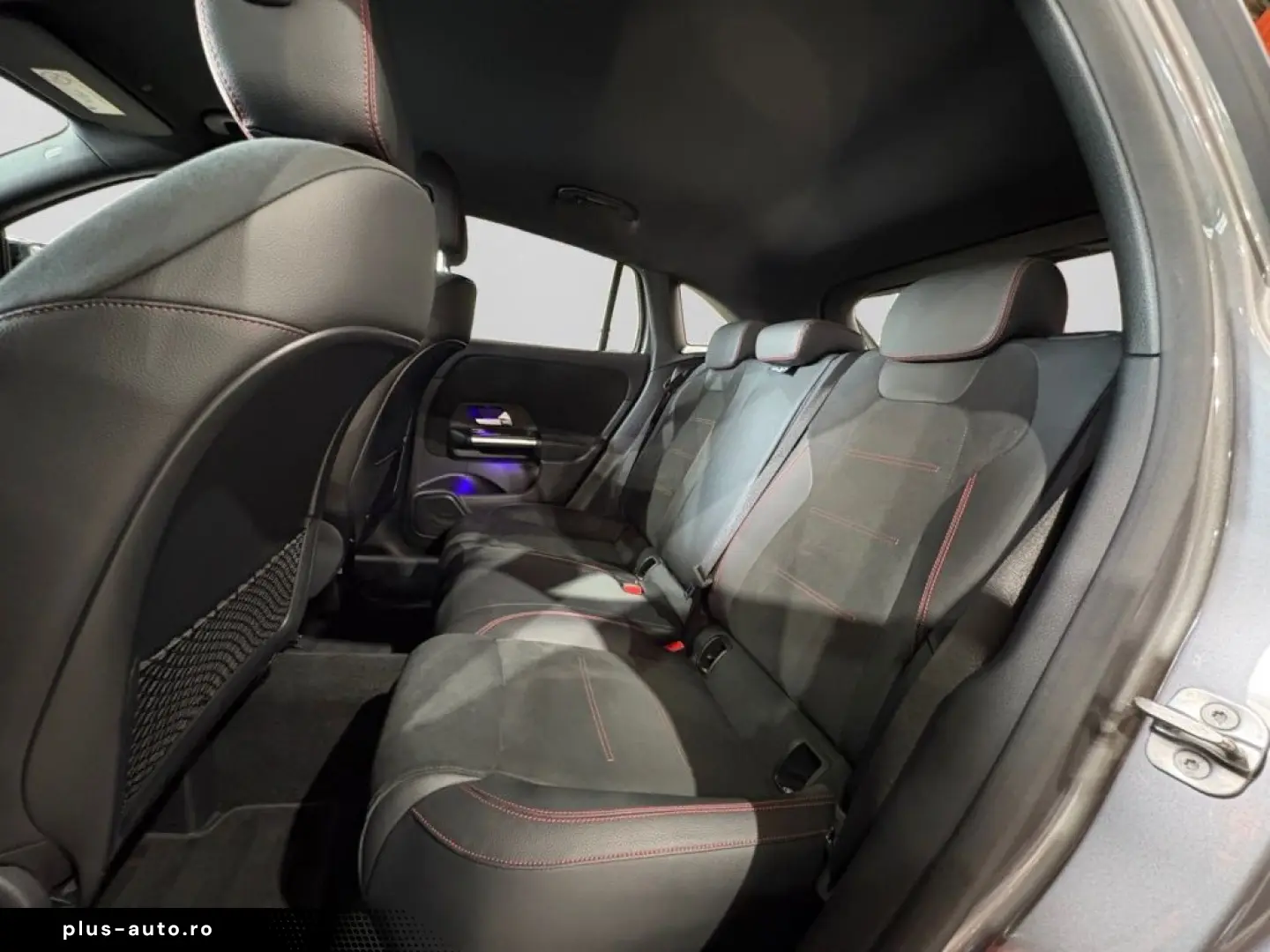 MERCEDES-BENZ GLA 200 AMG LED NIGHT AHK KAM