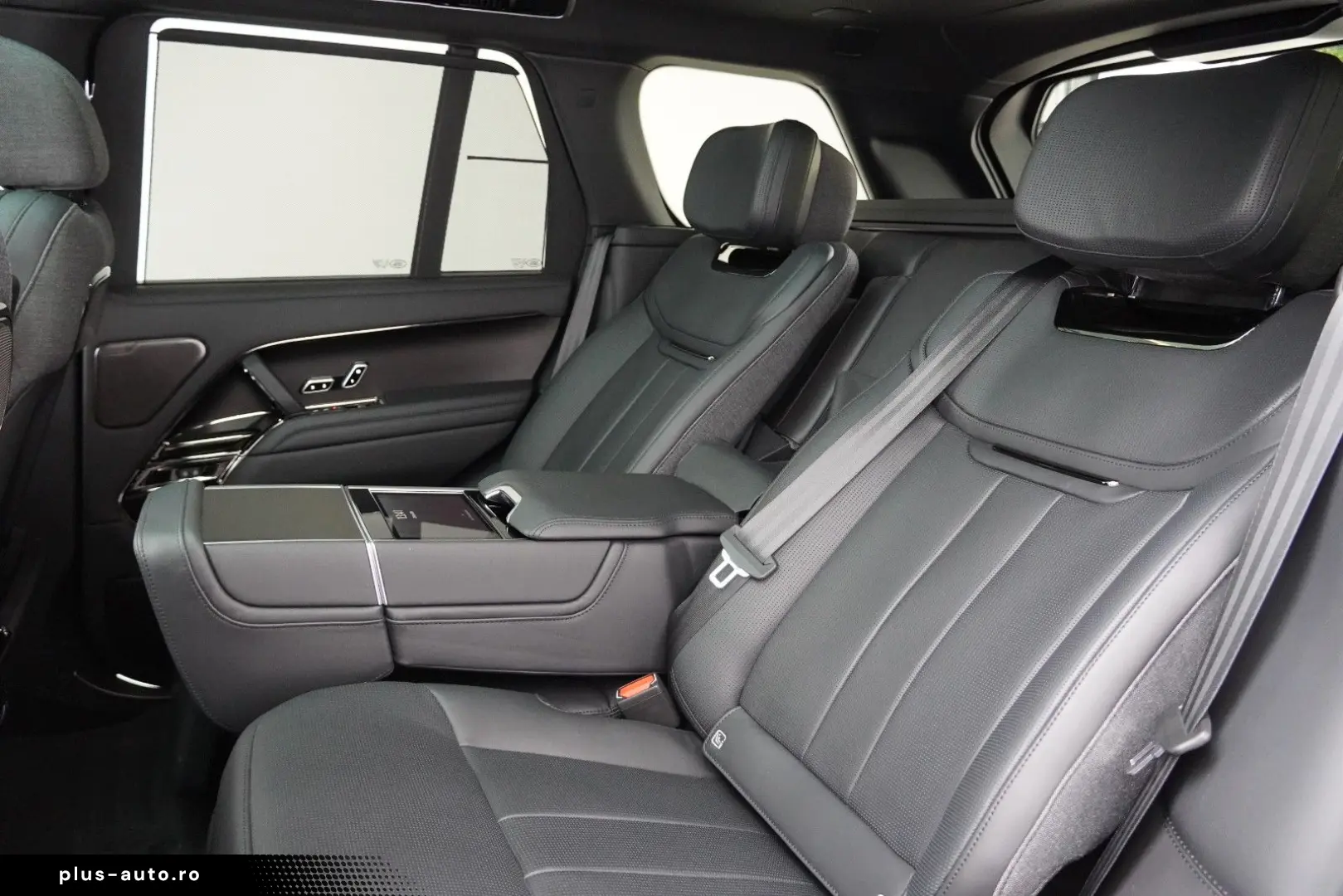 LAND ROVER Range Rover P530 SV Autobiography AWD