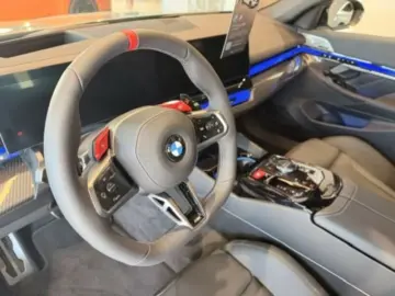 BMW M5 Limousine  COMFORT Paket