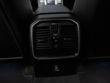 Porsche Macan 2.0 benzina 252 CP garantie