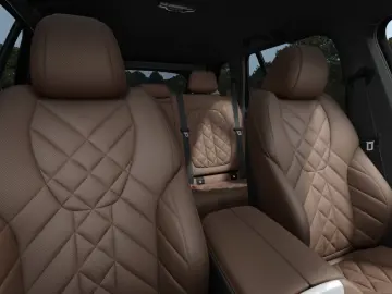 BMW X5 xDrive40i M Sport AHK DAPro PAPro H K AdLED