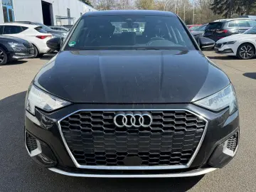 AUDI A3 30 TFSI advanced 1.0 TFSI LIMO AHK CAM TRAVEL