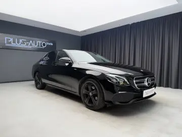 Mercedes-Benz E 200 - unic propietar  - istoric service