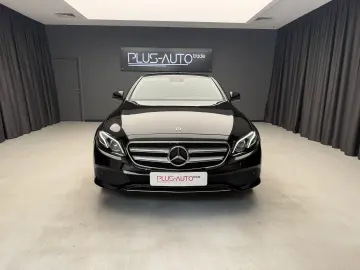 Mercedes-Benz E 200 - unic propietar  - istoric service