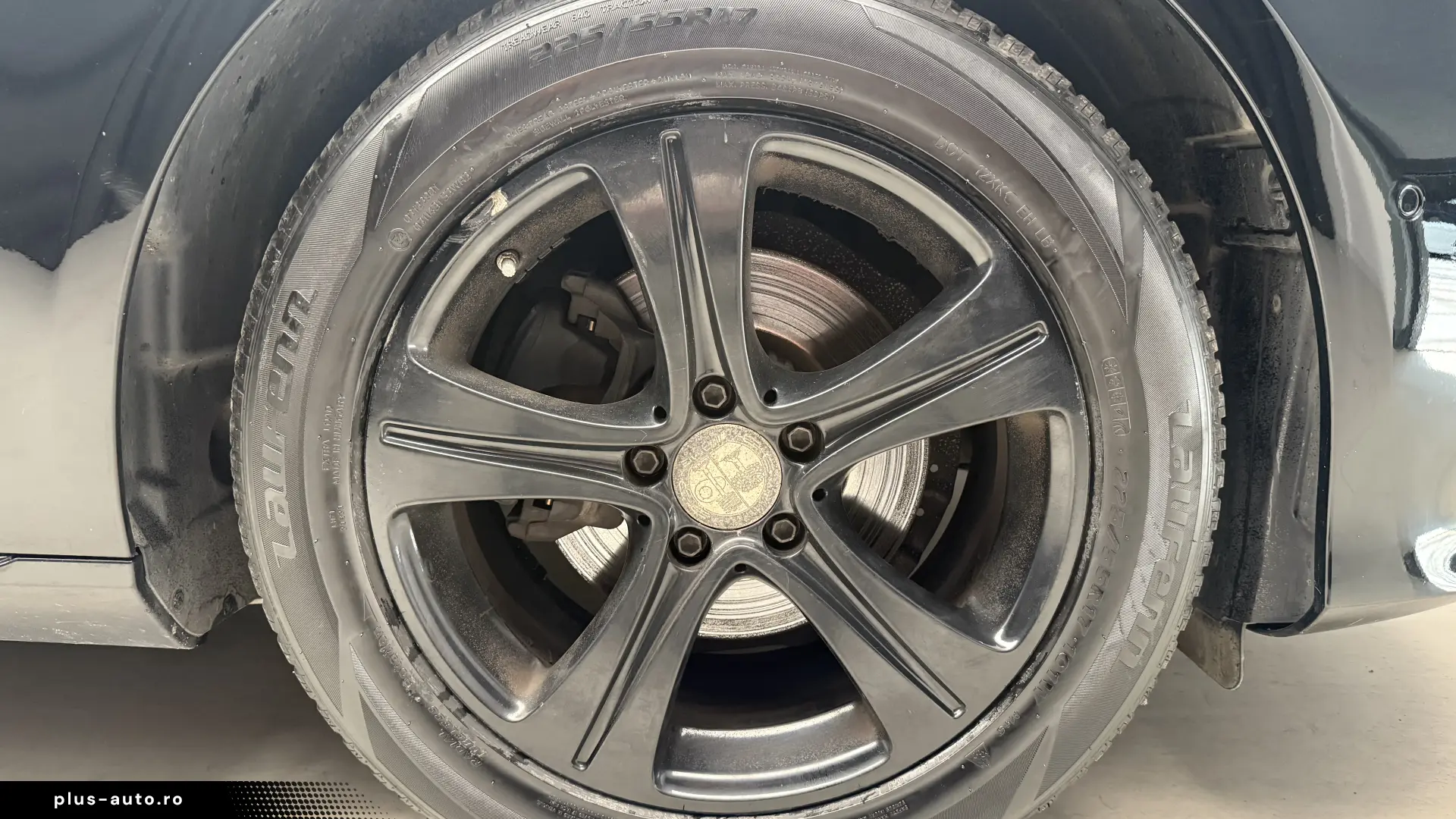 Mercedes-Benz E 200 - unic propietar  - istoric service