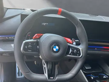 BMW M5 Limousine