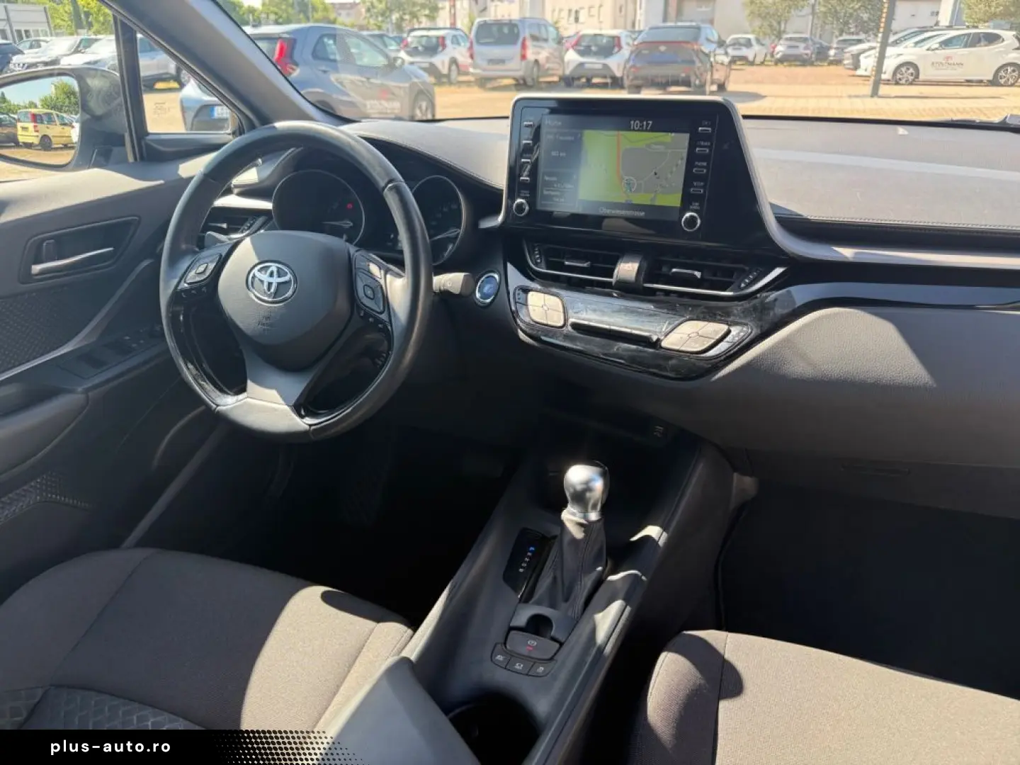 TOYOTA C-HR Hybrid Business-Edition