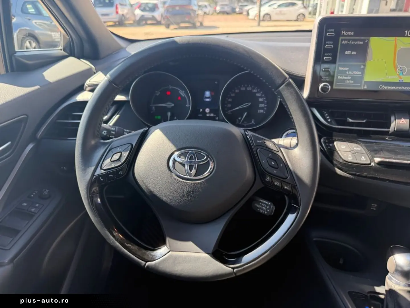 TOYOTA C-HR Hybrid Business-Edition