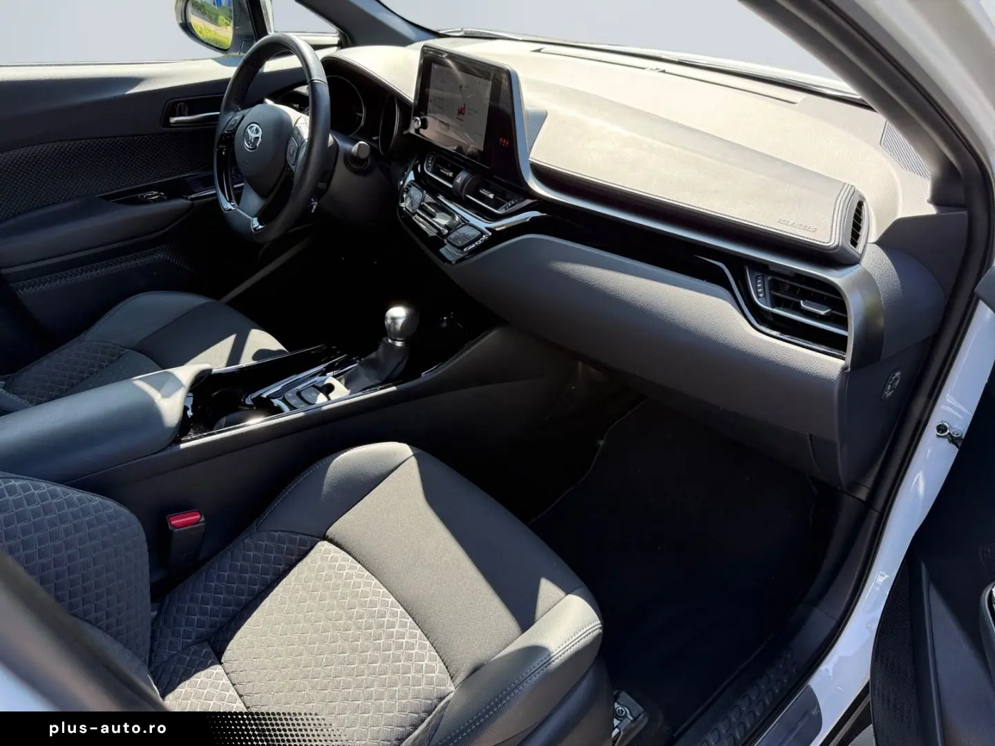 TOYOTA C-HR 2.0 Hybrid Team D  RCam CarPlay
