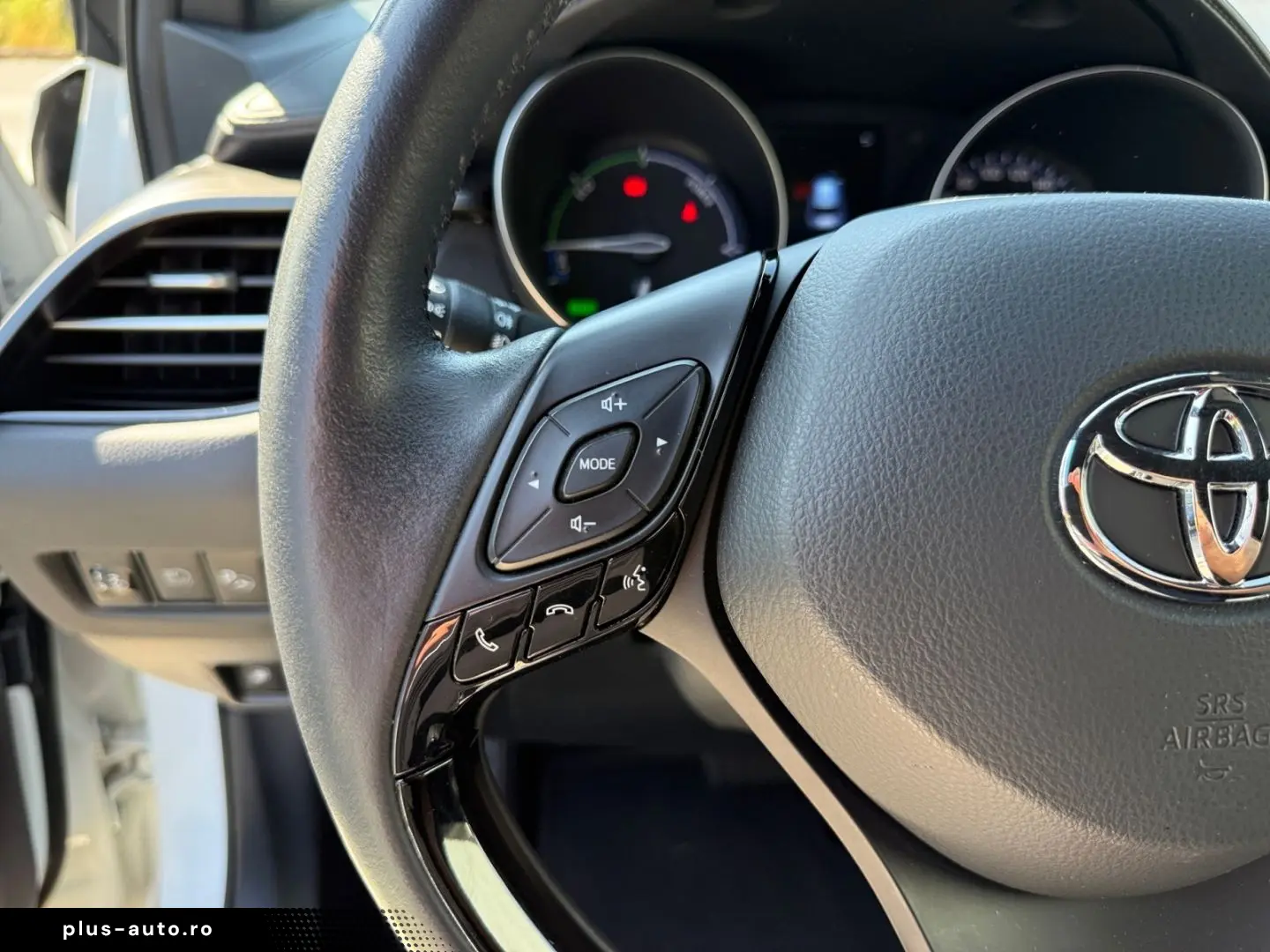TOYOTA C-HR 2.0 Hybrid Team D  RCam CarPlay