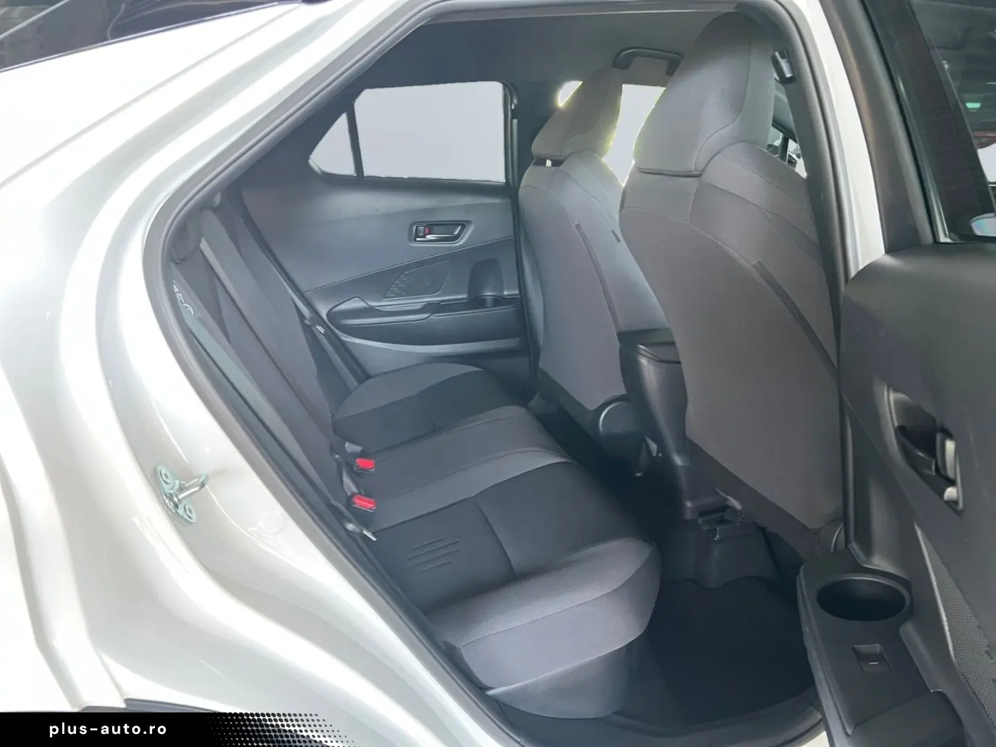 TOYOTA C-HR 1.8 Hybrid Team D  LED ACC CAM
