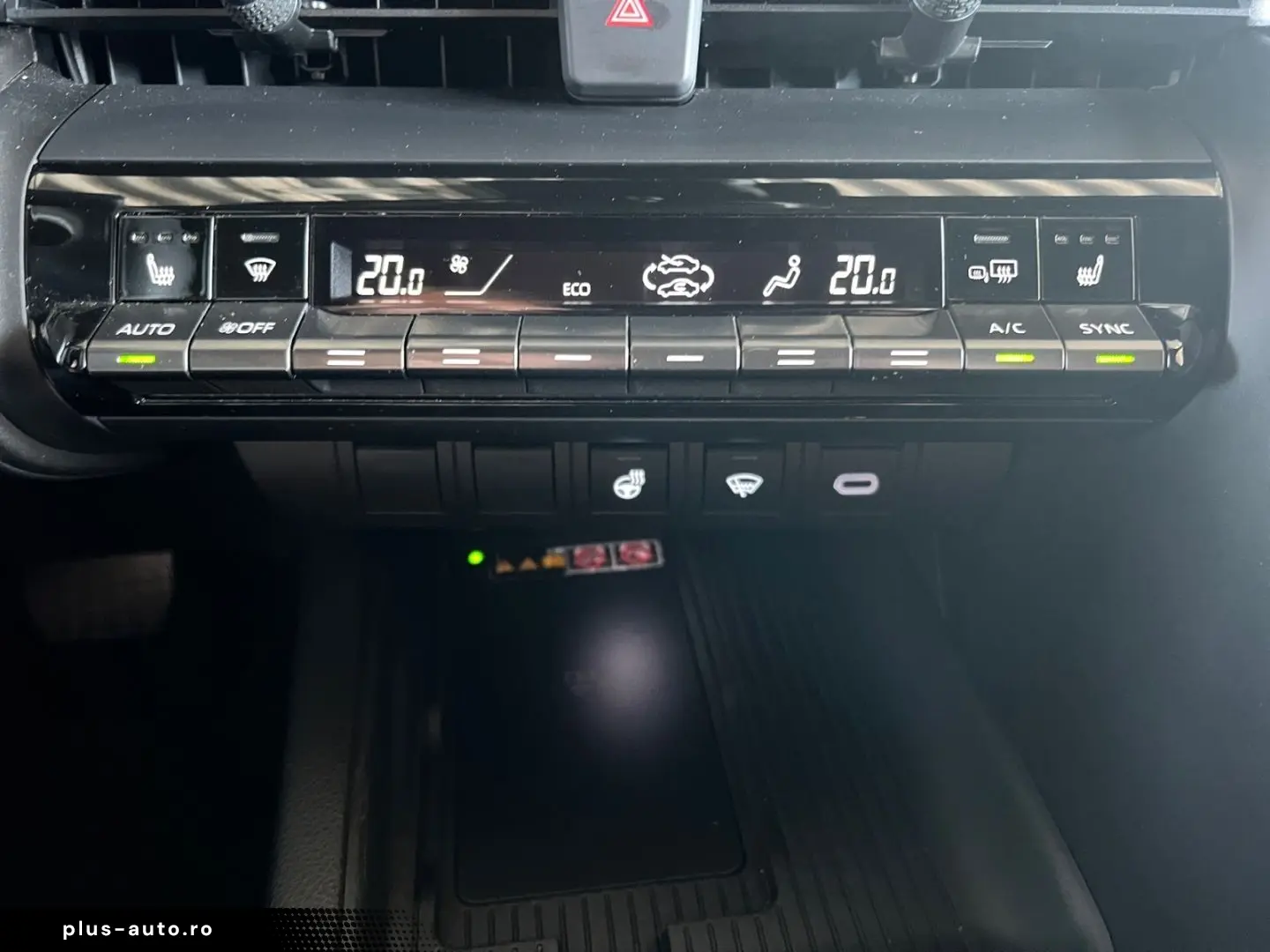 TOYOTA C-HR 1.8 Hybrid Team D  LED ACC CAM