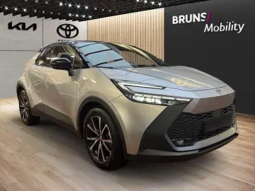 TOYOTA C-HR 1.8 Hybrid Team D   Technik-Paket