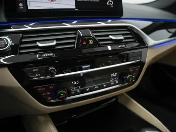 BMW 540 xDrive M SPORT