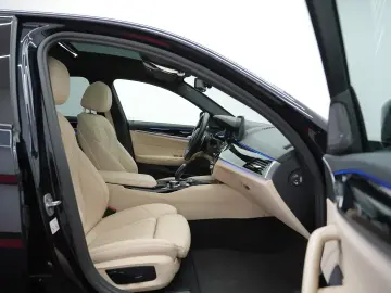 BMW 540 xDrive M SPORT