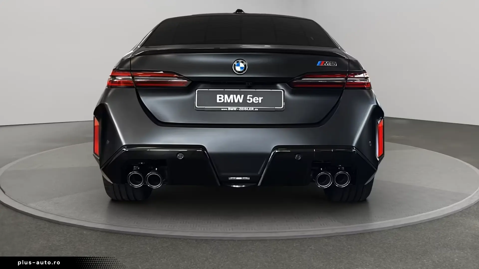 BMW M5 Limousine FROZEN BLACK