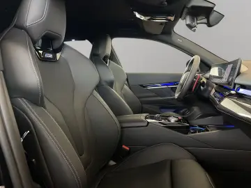 BMW M5 Limousine FROZEN BLACK