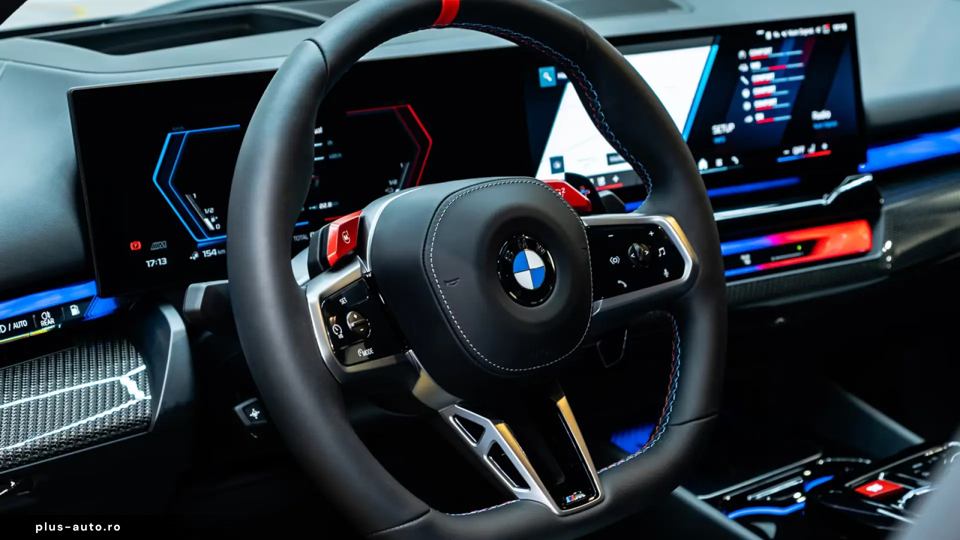 BMW M5 Carbon M Drive B&W