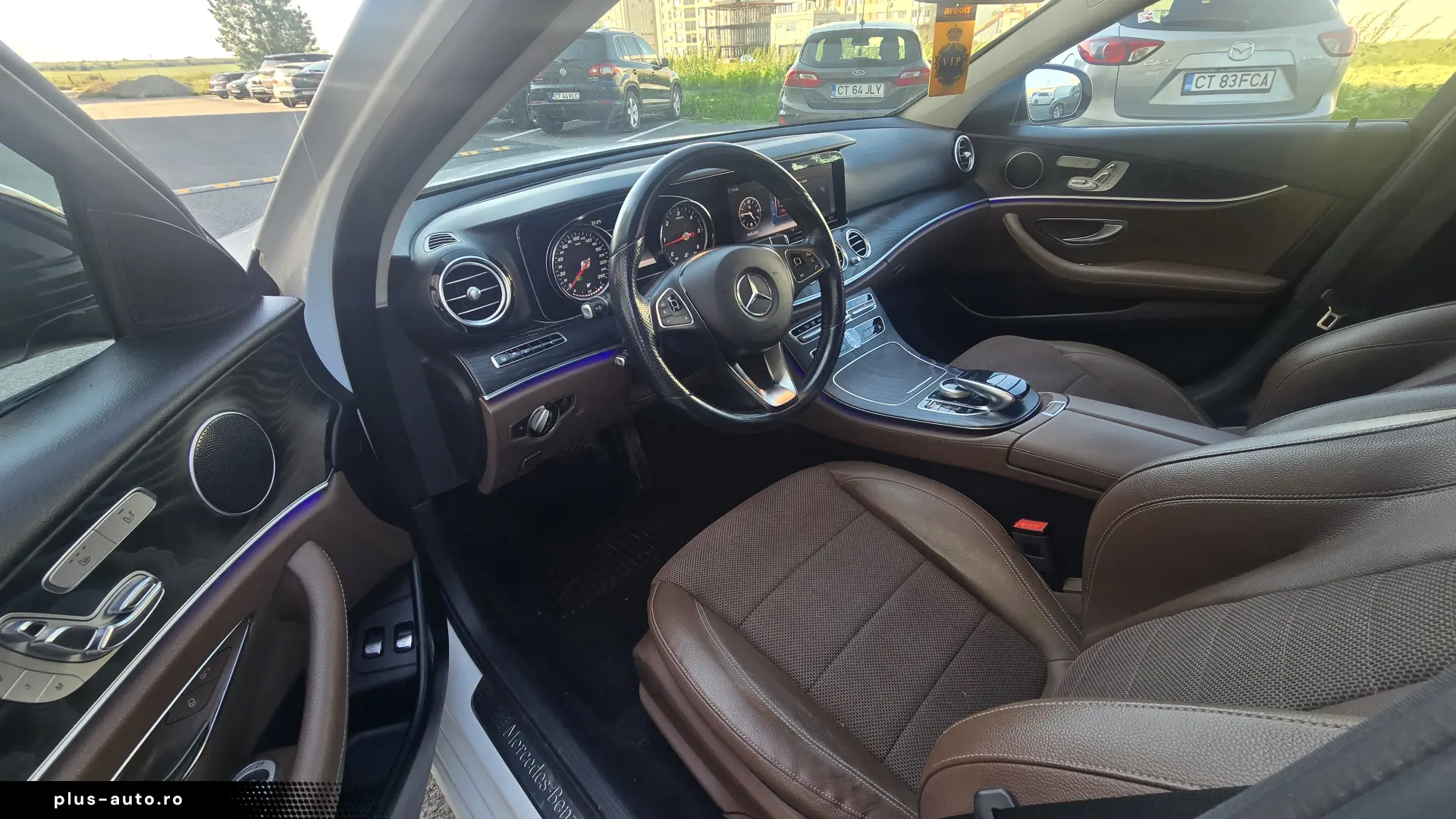 Mercedes-Benz E 220