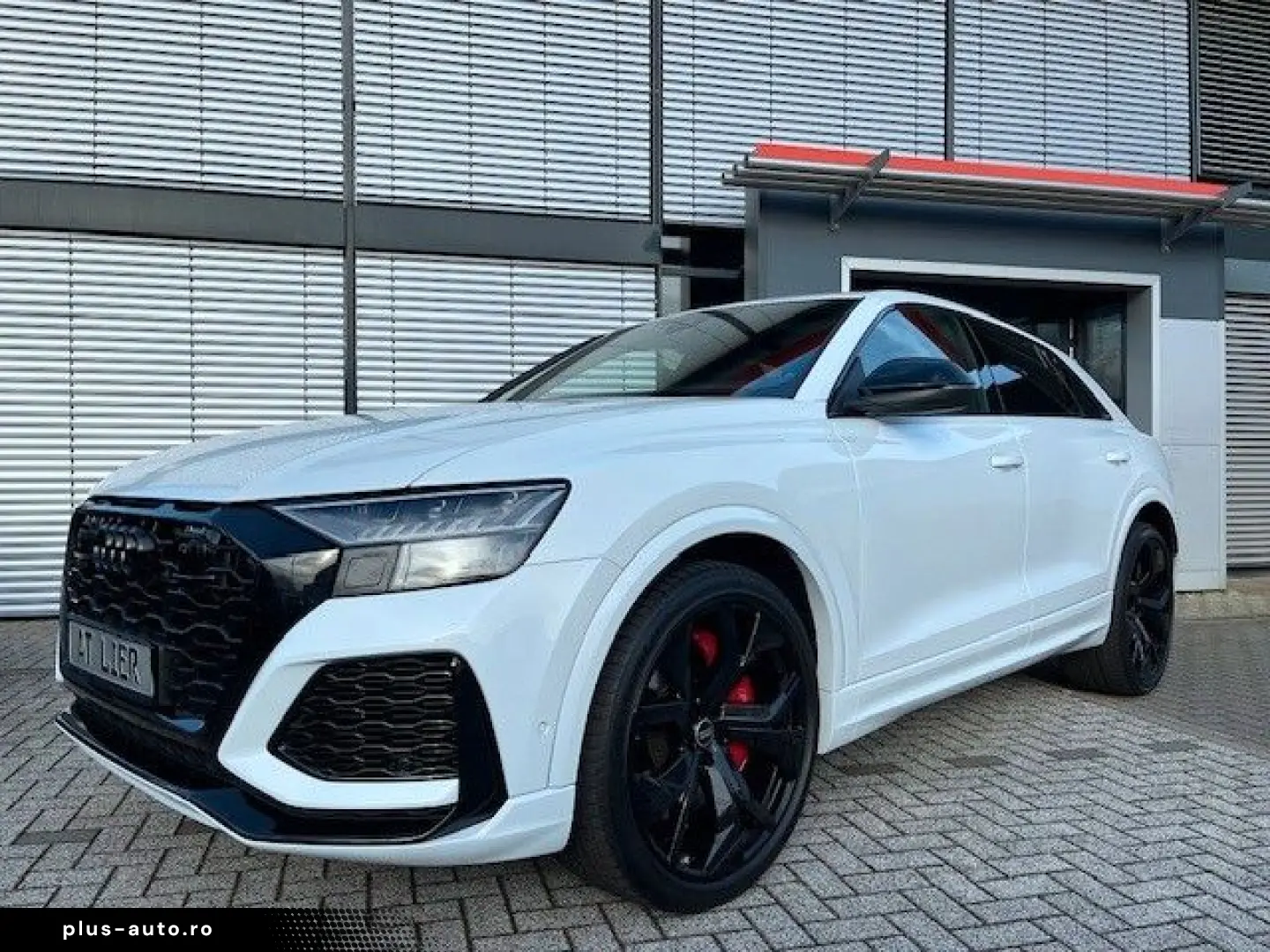 AUDI RSQ8 4.0 TFSI MATRIX HUD B&O PANO 23