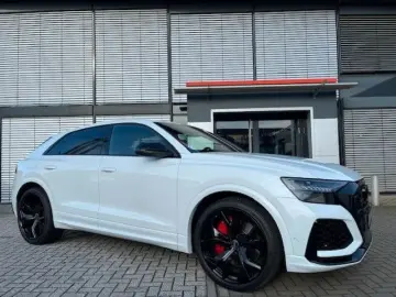 AUDI RSQ8 4.0 TFSI MATRIX HUD B&O PANO 23