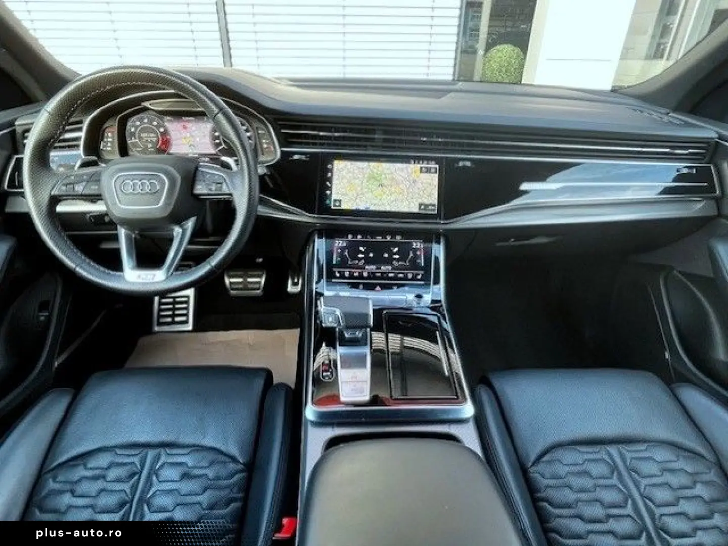 AUDI RSQ8 4.0 TFSI MATRIX HUD B&O PANO 23