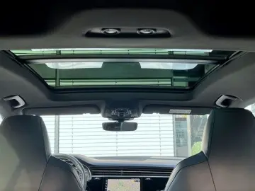AUDI RSQ8 4.0 TFSI MATRIX HUD B&O PANO 23