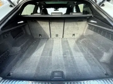 AUDI RSQ8 4.0 TFSI MATRIX HUD B&O PANO 23