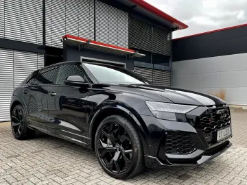 AUDI RS Q8 4.0 TFSI qu. BLACK MATRIX DYNAMIK HUD PANO