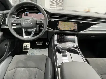 AUDI RS Q8 4.0 TFSI qu. BLACK MATRIX DYNAMIK HUD PANO