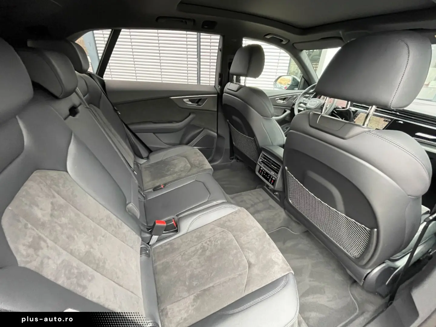 AUDI RS Q8 4.0 TFSI qu. BLACK MATRIX DYNAMIK HUD PANO