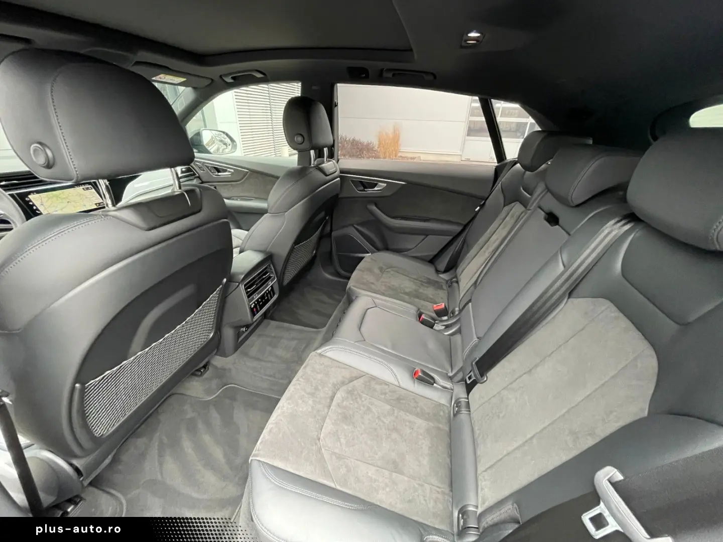AUDI RS Q8 4.0 TFSI qu. BLACK MATRIX DYNAMIK HUD PANO