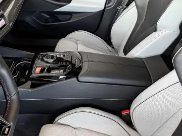 BMW M5 Limousine Limousine