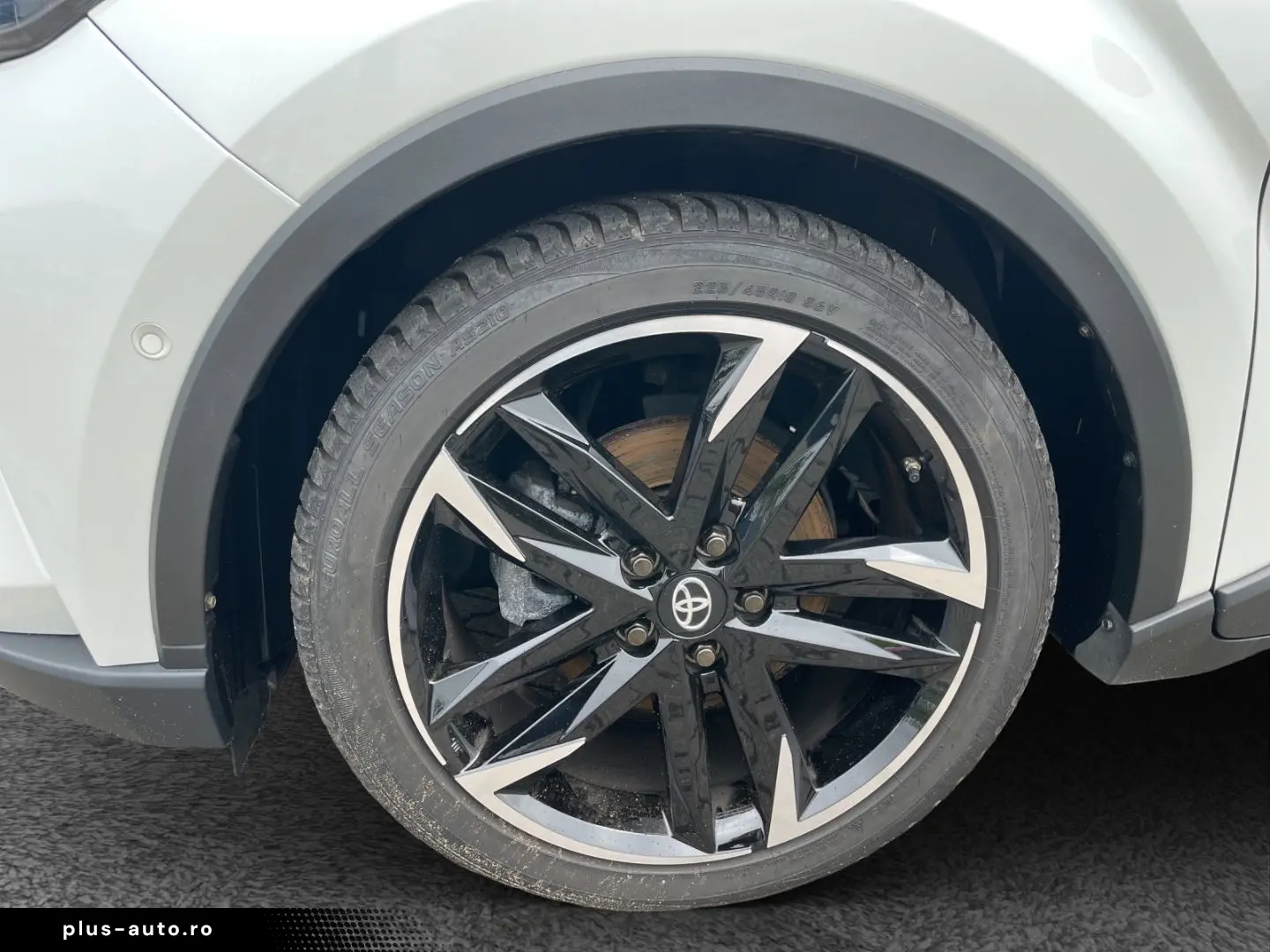 TOYOTA C-HR Hybrid GR Sport 2.0 EU6d Navi Leder Soundsy