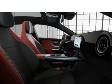 Mercedes-Benz CLA 350 4M AMG HUD Night Pano Ambi