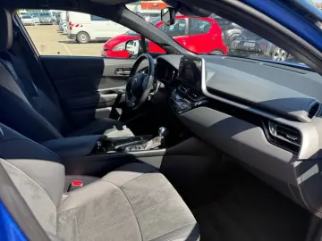TOYOTA C-HR 2.0 Hybrid GR Sport
