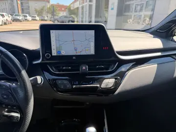 TOYOTA C-HR 2.0 Hybrid GR Sport