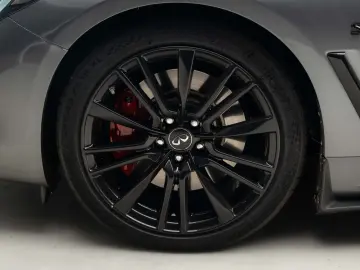 Infiniti Q60S Red Sport 3.0 T V6