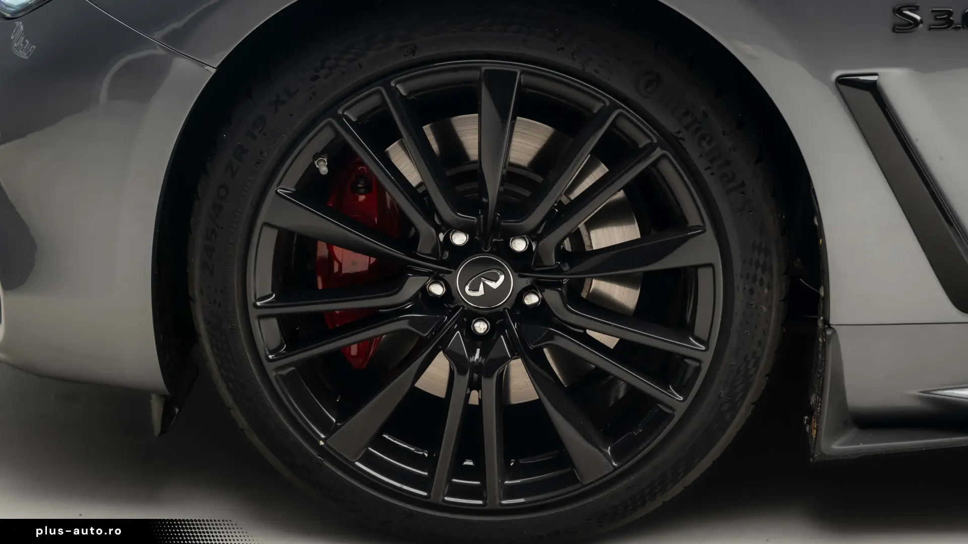 Infiniti Q60S Red Sport 3.0 T V6
