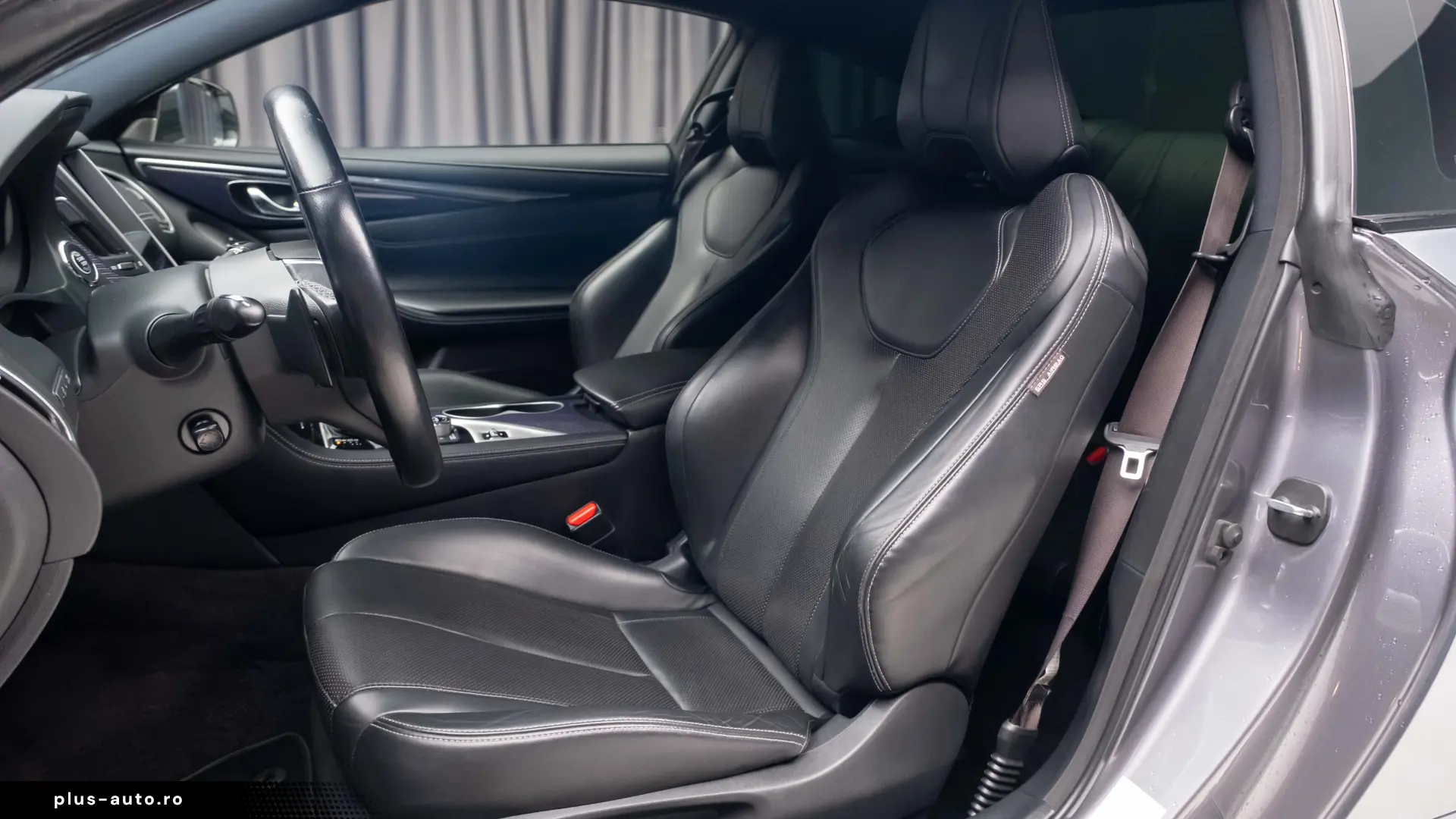 Infiniti Q60S Red Sport 3.0 T V6