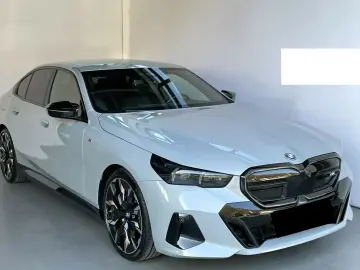 BMW i5 M60 xDrive